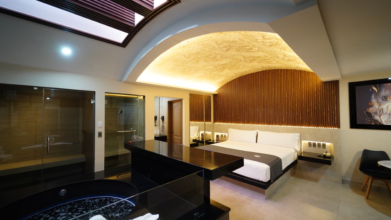 Suite Torre con Jacuzzi y Vapor